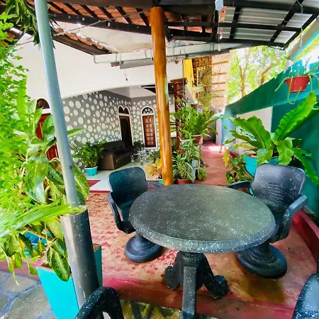 Ferienwohnung Pearl White House Udawalawe Exterior foto