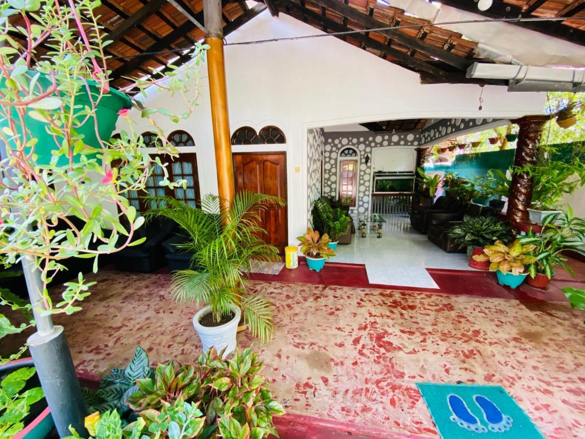 Pearl White House Udawalawe